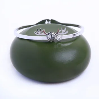 Elegant silver deer antler photo bracelet for a timeless look