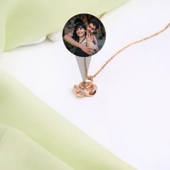 Rose gold four-leaf pendant, a stylish piece for holding special memories