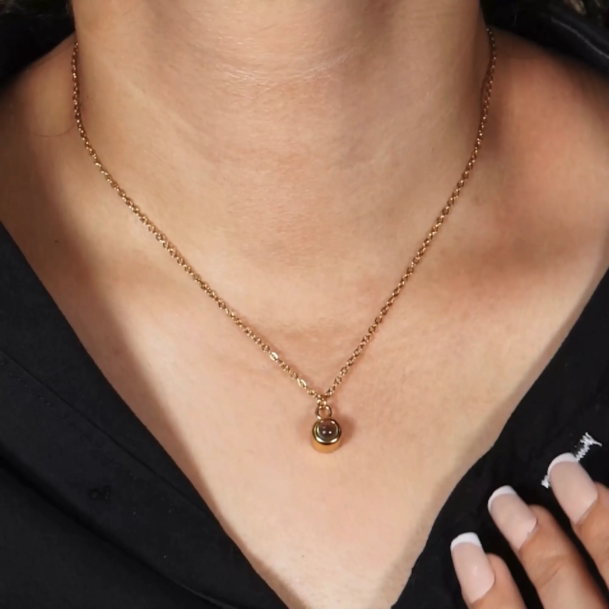 the circle necklace video