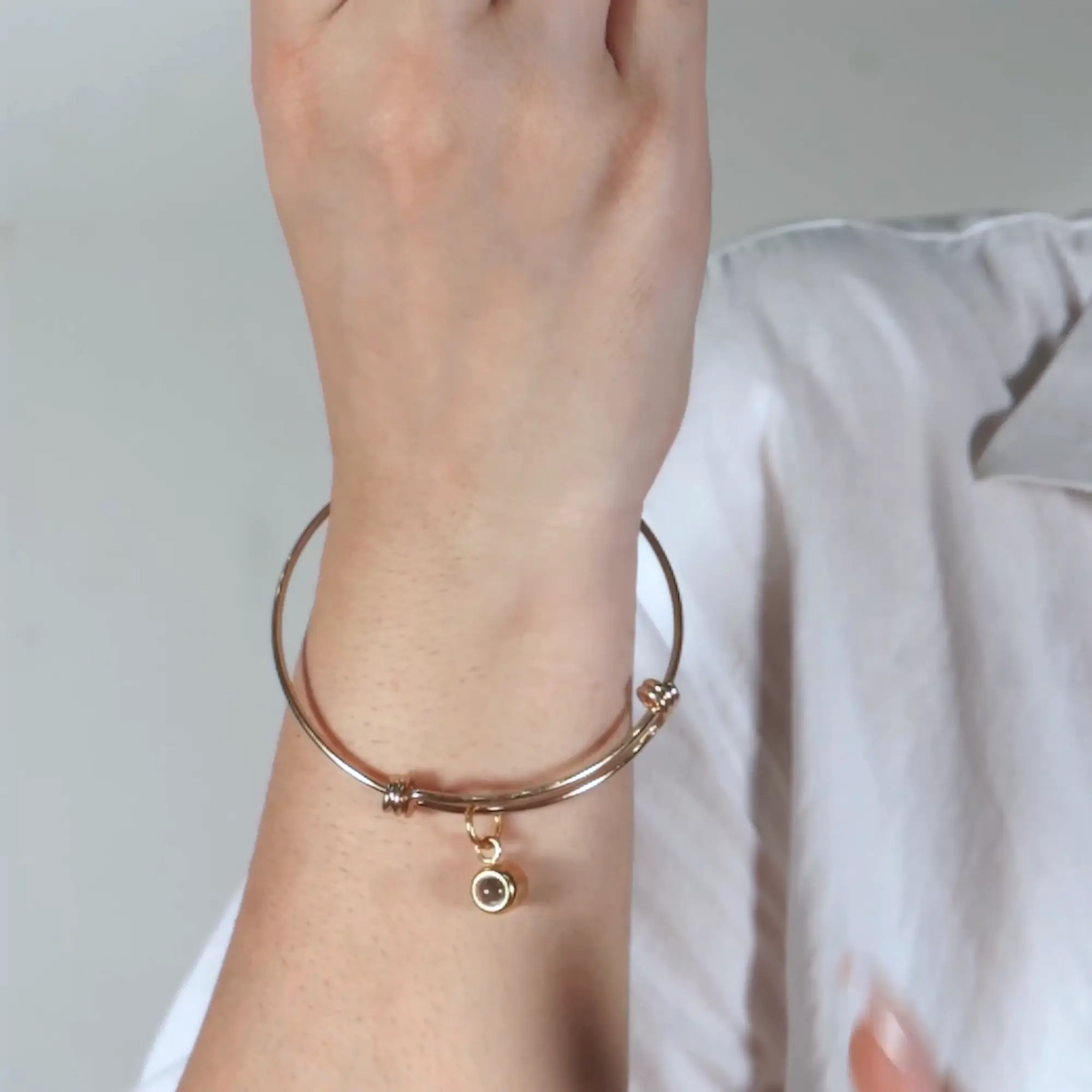 the knot bangle poster