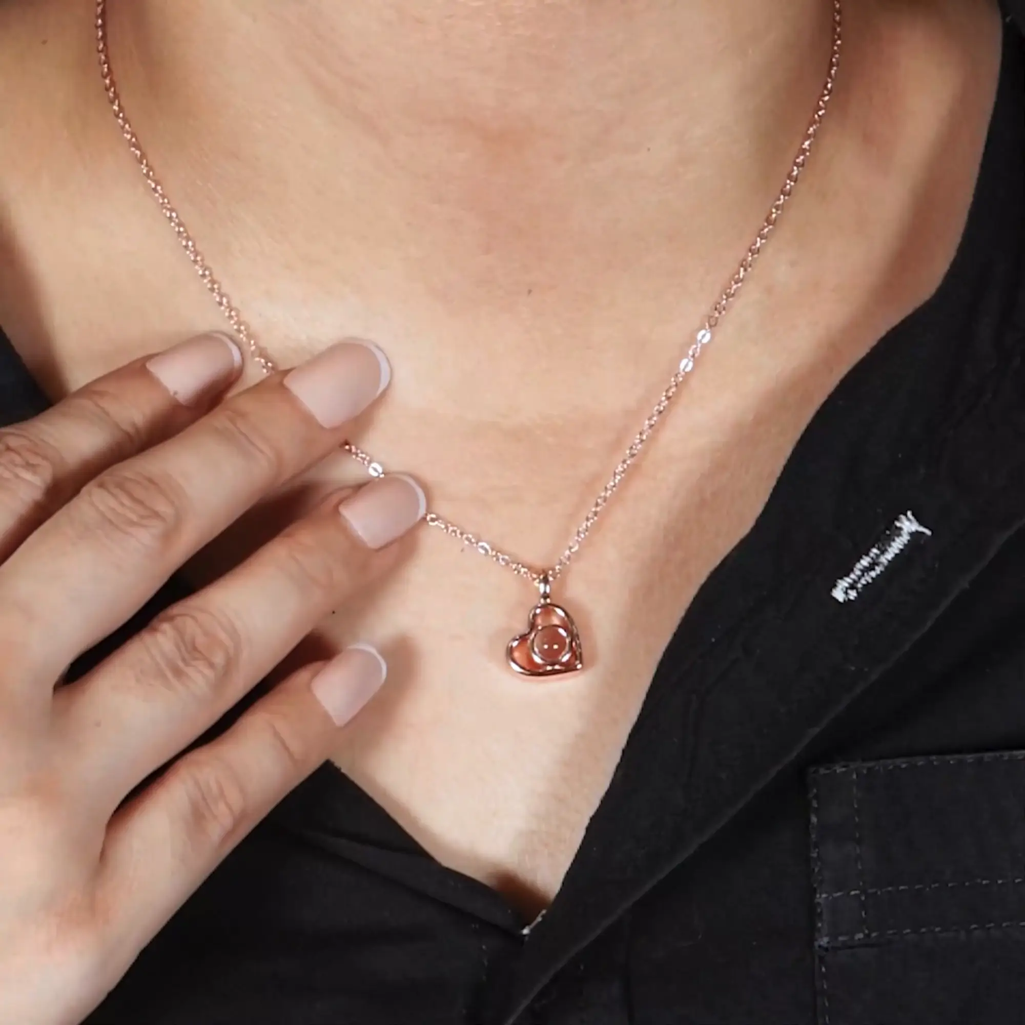 the heart necklace video