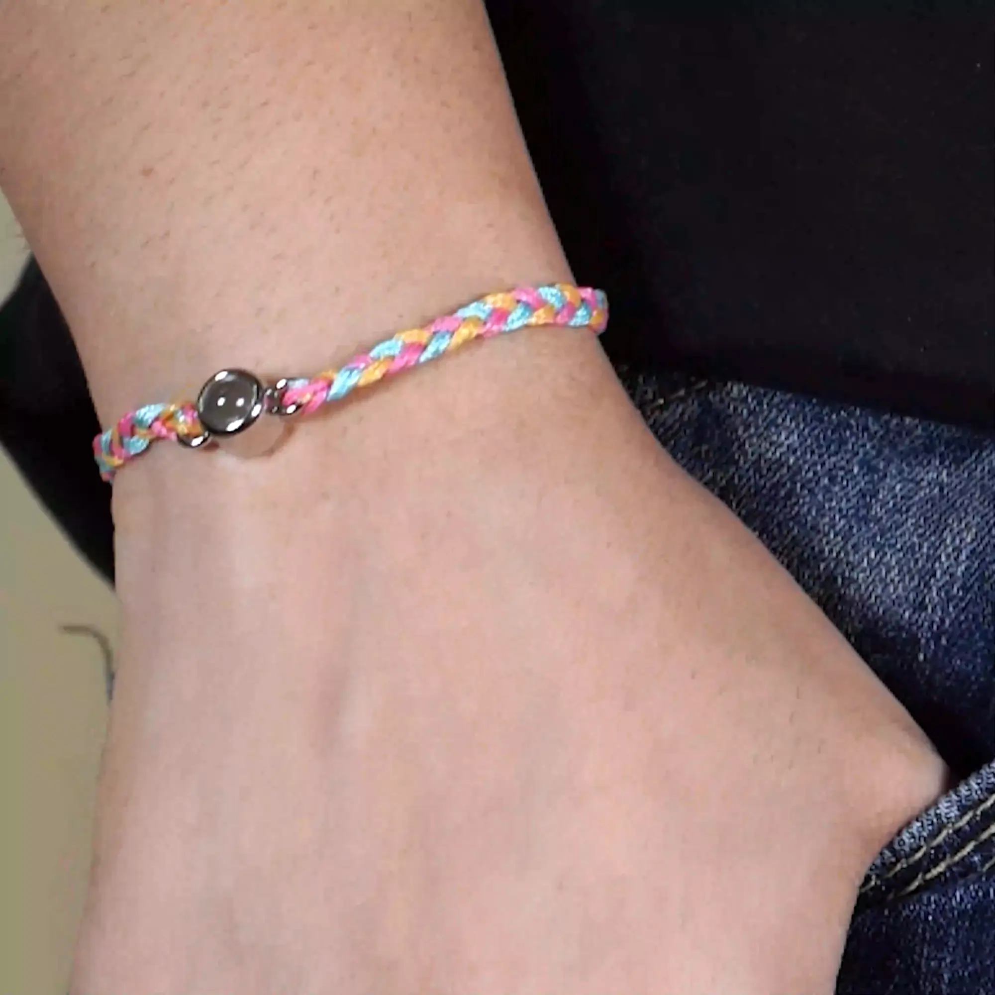 the seasonal bracelet video